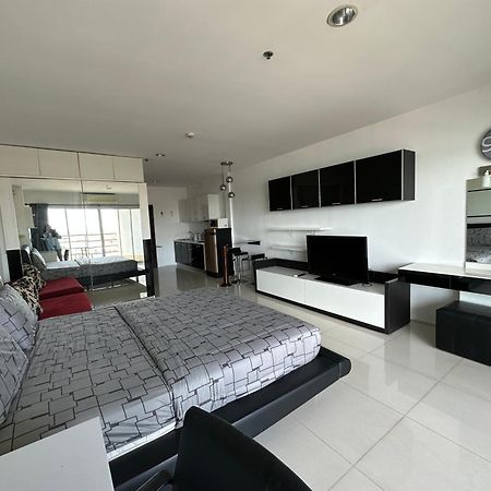 Condo Express View Talay 6 Pattaya Eksteriør billede