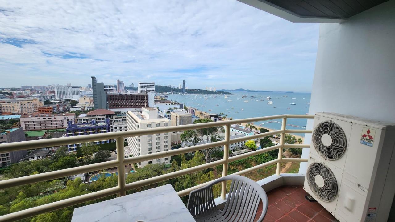 Condo Express View Talay 6 Pattaya Eksteriør billede