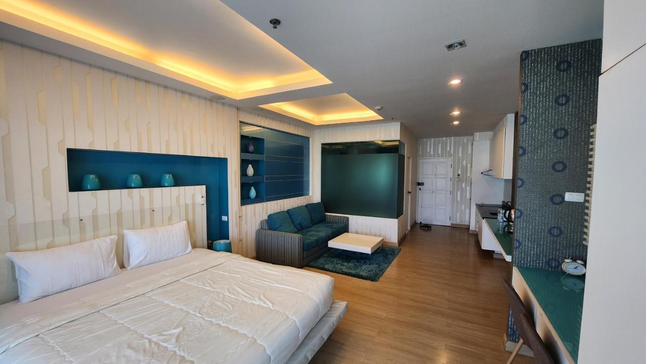 Condo Express View Talay 6 Pattaya Eksteriør billede