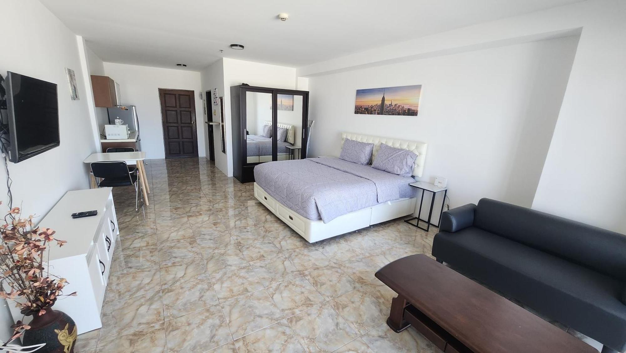 Condo Express View Talay 6 Pattaya Eksteriør billede