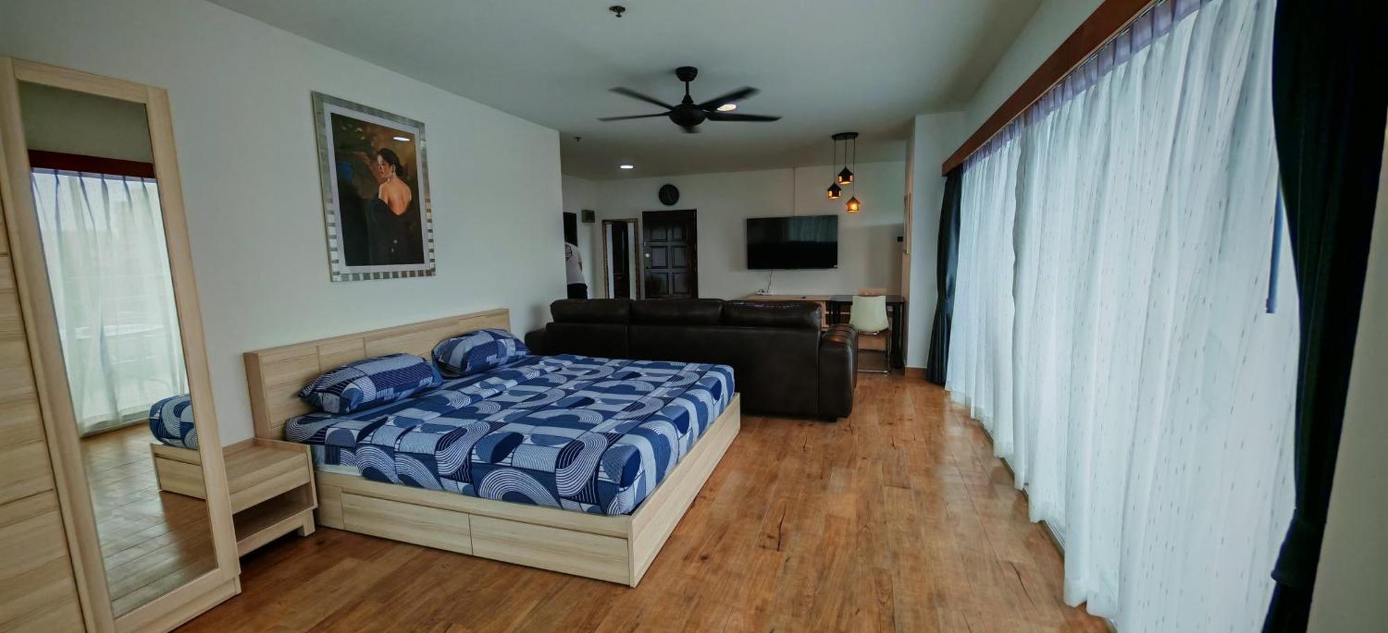 Condo Express View Talay 6 Pattaya Eksteriør billede