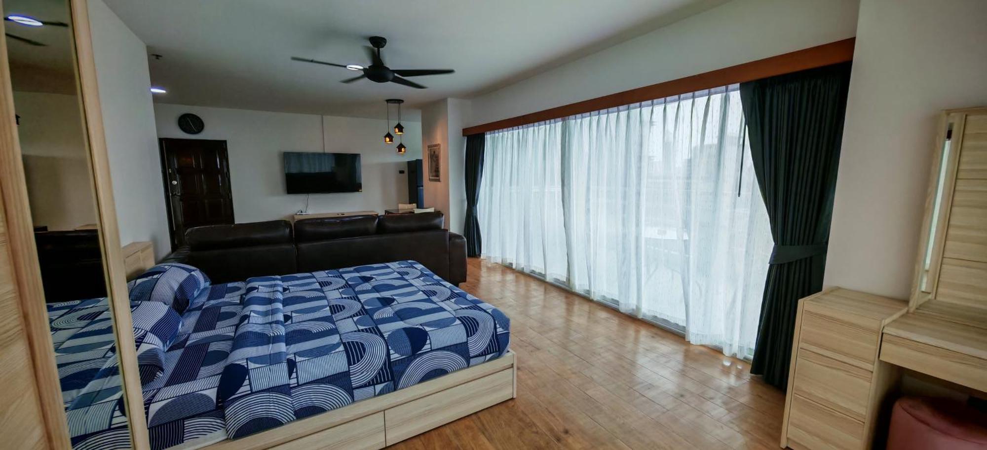 Condo Express View Talay 6 Pattaya Eksteriør billede