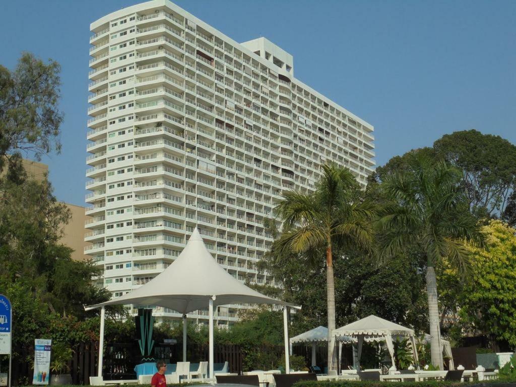 Condo Express View Talay 6 Pattaya Eksteriør billede