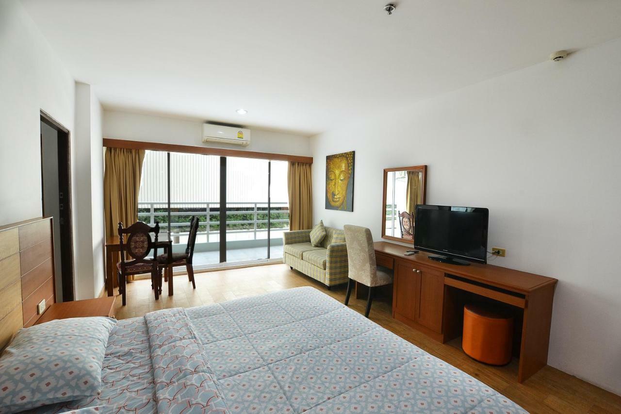 Condo Express View Talay 6 Pattaya Eksteriør billede